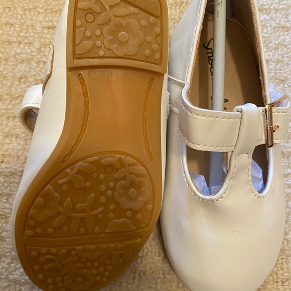 LOT OF BABY - TODDLER GIRL SHOES . LIKE NEW SZ 4-7 - Picture 15 of 16